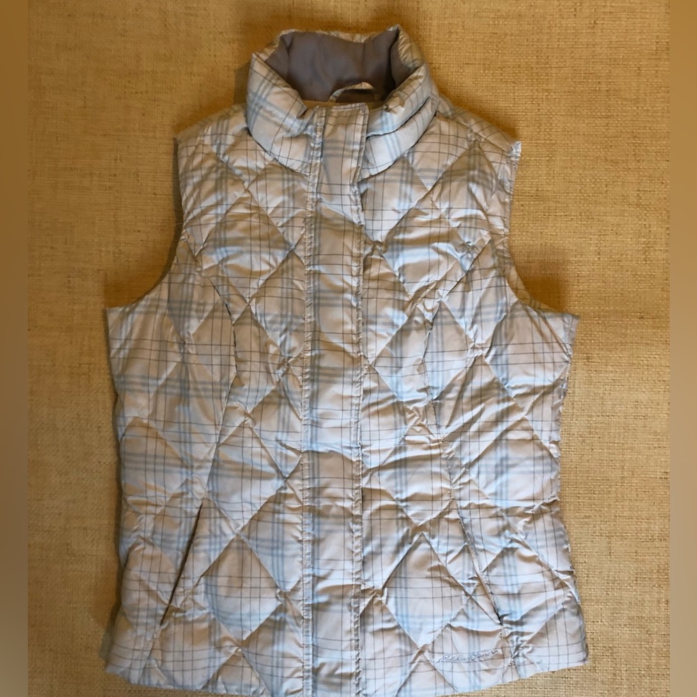 Eddie Bauer puffer vest size S